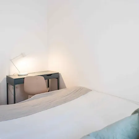 Amaro - Elegant 2 Bedroom In Alcantara Лісабон