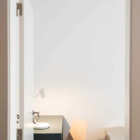 Amaro - Elegant 2 Bedroom In Alcantara Apartamento
