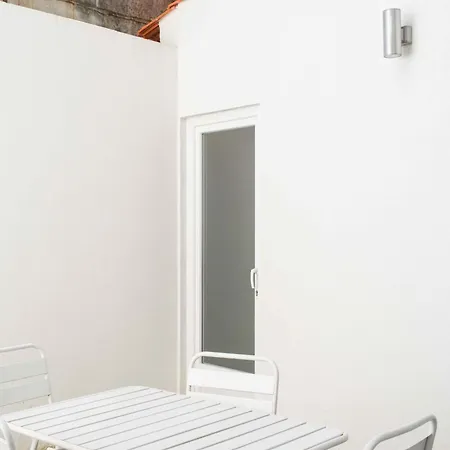Διαμέρισμα Amaro - Elegant 2 Bedroom In Alcantara *